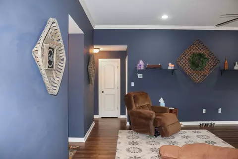 1 W Spruce, Sumrall, MS 39482 photo 8