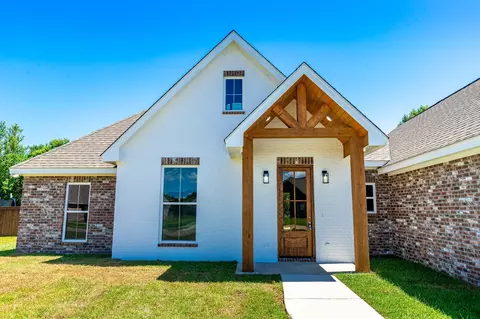 67 Berwick, Petal, MS 39465 photo 3