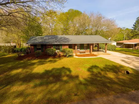 506 SE 8th Ave, Magee, MS 39111 photo 1