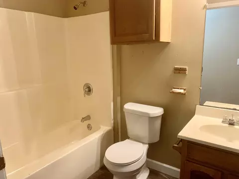 213 S Pine St, Laurel, MS 39440 photo 14