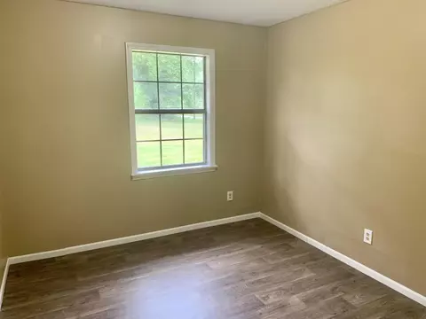 213 S Pine St, Laurel, MS 39440 photo 12