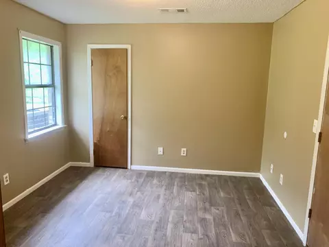 213 S Pine St, Laurel, MS 39440 photo 15
