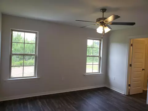 91 E Locust, Sumrall, MS 39482 photo 5