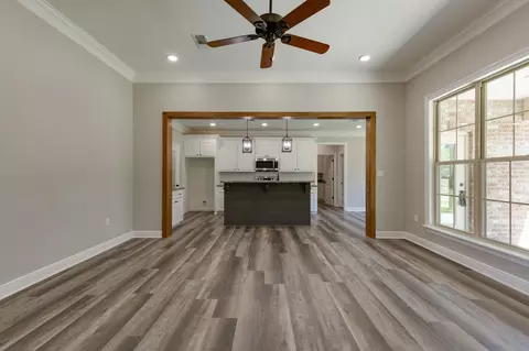71 Berwick, Petal, MS 39465 photo 4