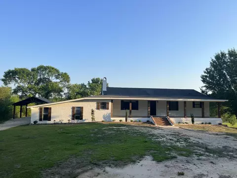 148 Doc Gore Rd, Sumrall, MS 39482 photo 2