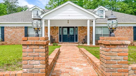 725 Hillcrest Loop, Petal, MS 39465 photo 3