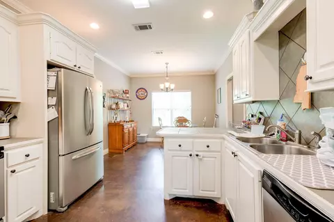 397 SE 12th, Magee, MS 39111 photo 9