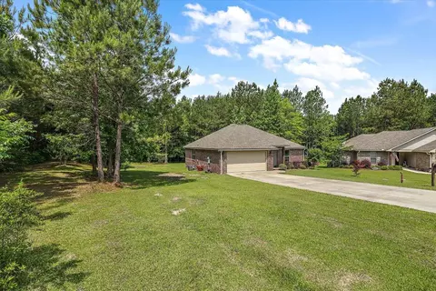 135 Hemingway Dr, Sumrall, MS 39482 photo 4