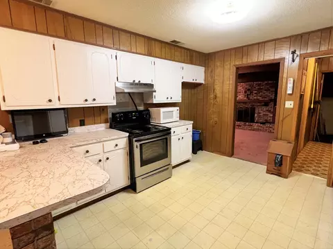 46 Calhoun Rd, Laurel, MS 39443 photo 5