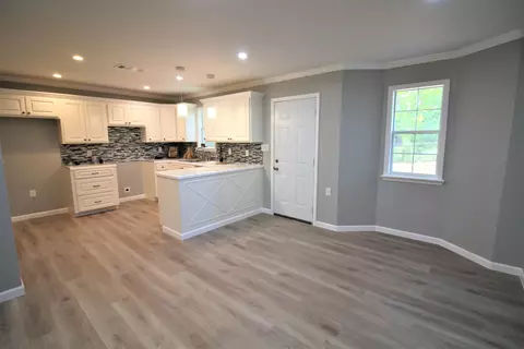 102 Ruby Cir, Hattiesburg, MS 39402 photo 5