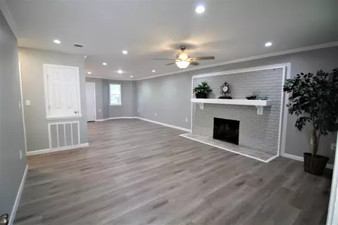 102 Ruby Cir, Hattiesburg, MS 39402 photo 2