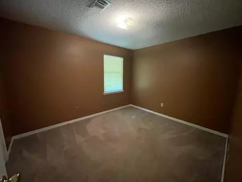 620 E College, Wiggins, MS 39577 photo 9
