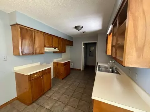 620 E College, Wiggins, MS 39577 photo 2
