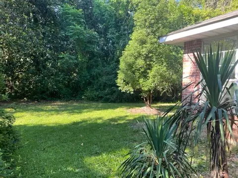 620 E College, Wiggins, MS 39577 photo 12