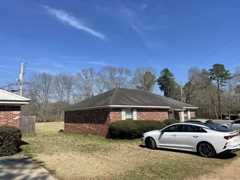 102 Kadens Kove, Magee, MS 39111 photo 2