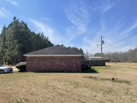 102 Kadens Kove, Magee, MS 39111 photo 4