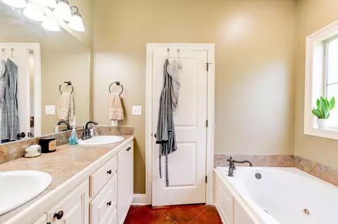 23 W Spruce, Sumrall, MS 39482 photo 17