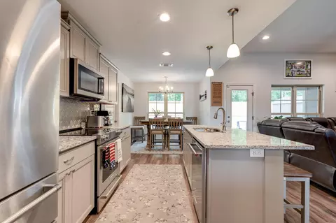 42 E Locust, Sumrall, MS 39482 photo 10
