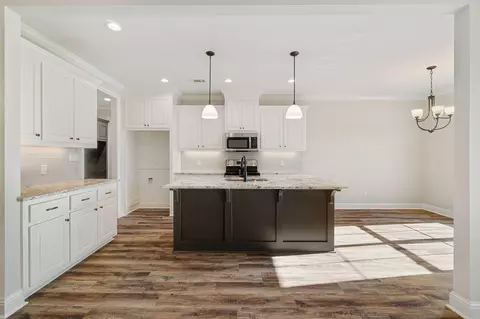 5 Charbonneau, Sumrall, MS 39482 photo 12