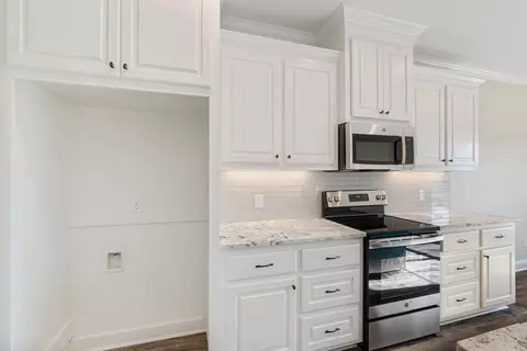 5 Charbonneau, Sumrall, MS 39482 photo 18