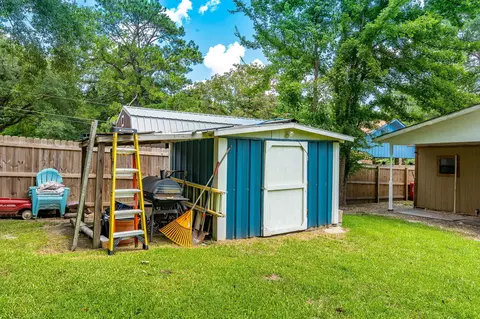 2011 General Pershing St, Laurel, MS 39440 photo 26