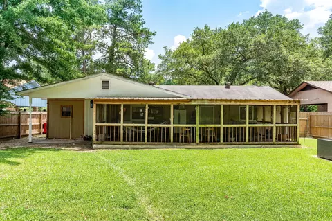 2011 General Pershing St, Laurel, MS 39440 photo 23