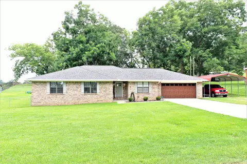 17 Formby Dr, Laurel, MS 39443 photo 1