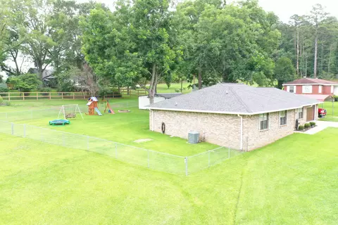 17 Formby Dr, Laurel, MS 39443 photo 12