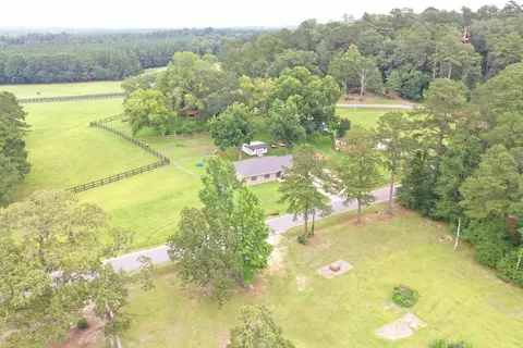 17 Formby Dr, Laurel, MS 39443 photo 4