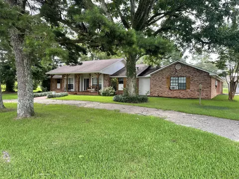 190 Pickwick, Foxworth, MS 39483 photo 3