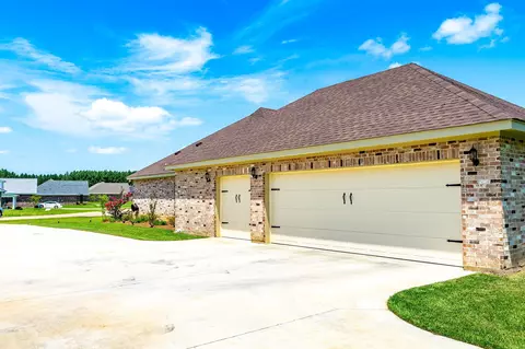 55 Berwick, Petal, MS 39465 photo 6