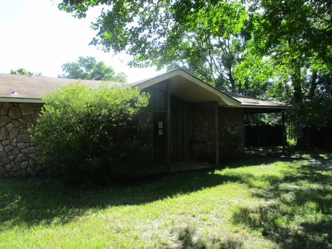 18 Gardner Rd, Laurel, MS 39443 photo 1