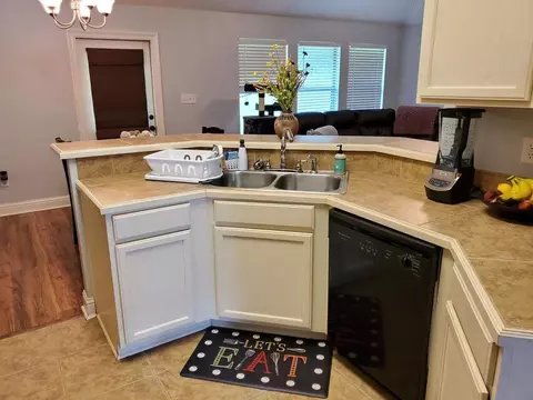 7 Hemingway Dr, Sumrall, MS 39482 photo 5