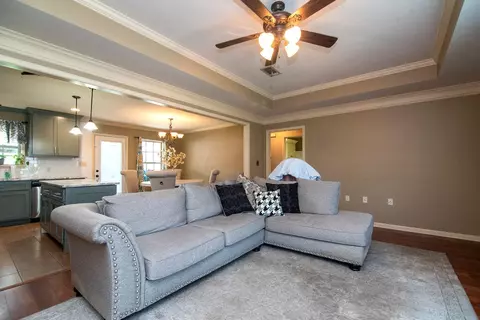22 E Spruce, Sumrall, MS 39482 photo 3