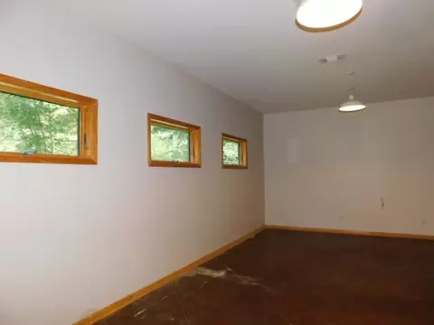 154 W Oakvale Rd, Mount Olive, MS 39119 photo 14