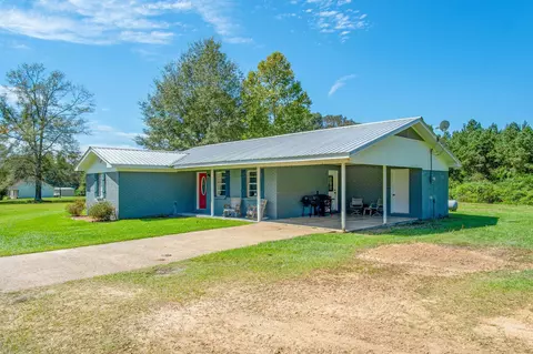 201 Wilson, Collins, MS 39428 photo 7