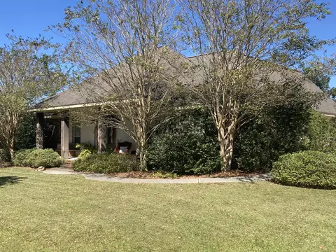 21 E Sycamore, Sumrall, MS 39482 photo 3