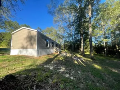 109 Acorn Dr, Mclain, MS 39456 photo 9