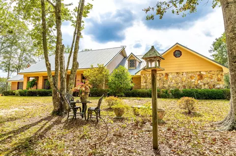 81 Williamson Camp Rd, Sumrall, MS 39482 photo 3