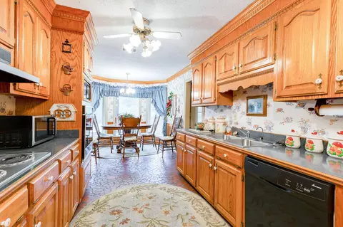 81 Williamson Camp Rd, Sumrall, MS 39482 photo 12