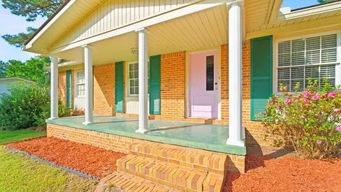 36 Hillcrest Dr, Laurel, MS 39440 photo 4