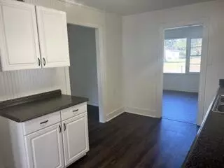 210 E 6th Ave, Petal, MS 39465 photo 10