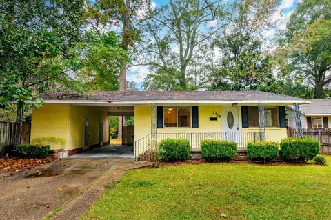 2009 Adeline St, Hattiesburg, MS 39401