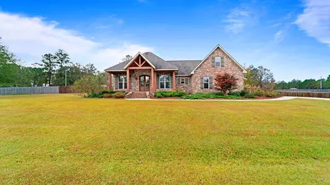 15 E Crockett Dr, Sumrall, MS 39482 photo 3