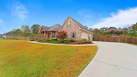 15 E Crockett Dr, Sumrall, MS 39482 photo 4