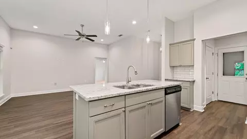58 E Locust, Sumrall, MS 39482 photo 10