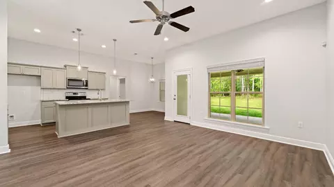 58 E Locust, Sumrall, MS 39482 photo 7
