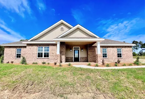 15 Garret Ln, Ellisville, MS 39437