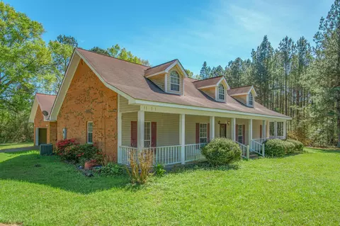 124 Hickory Grove Church Rd, Sumrall, MS 39482