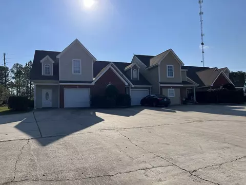 30 Pine Hill Dr, Collins, MS 39428 photo 1